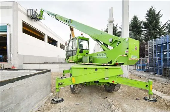 Bild 0 einer Mietmaschine vom Typ Merlo Roto 60.24 MCSS