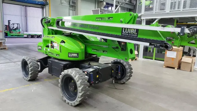 Bild 4 einer Mietmaschine vom Typ GTH-210 | Niftylift HR 21 Hybrid