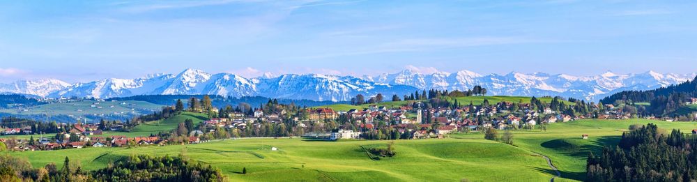Arbeitsbühnen und Stapler in Bayern preiswert mieten