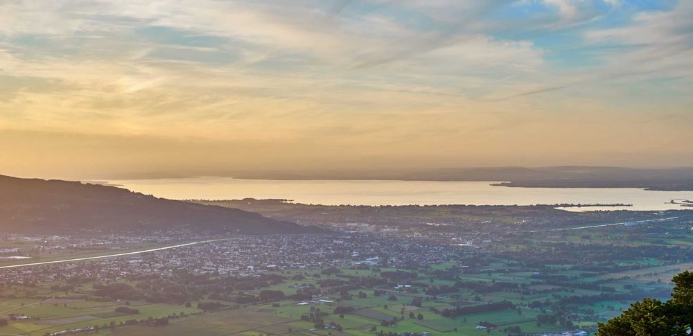 Rent work platforms and forklifts in Dornbirn at a reasonable price