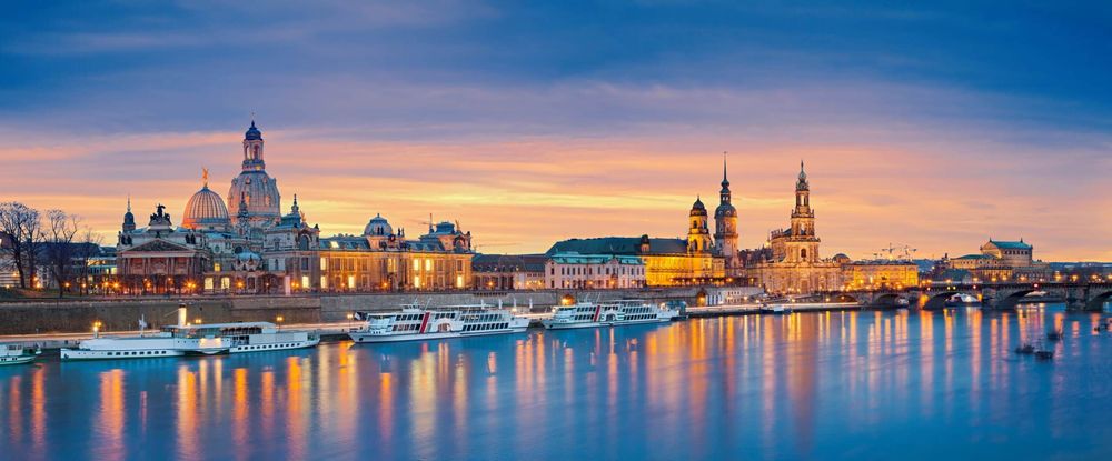 Arbeitsbühnen und Stapler in Dresden preiswert mieten