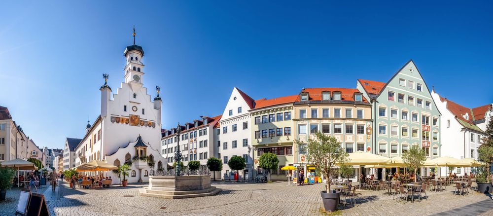 Arbeitsbühnen und Stapler in Kempten preiswert mieten