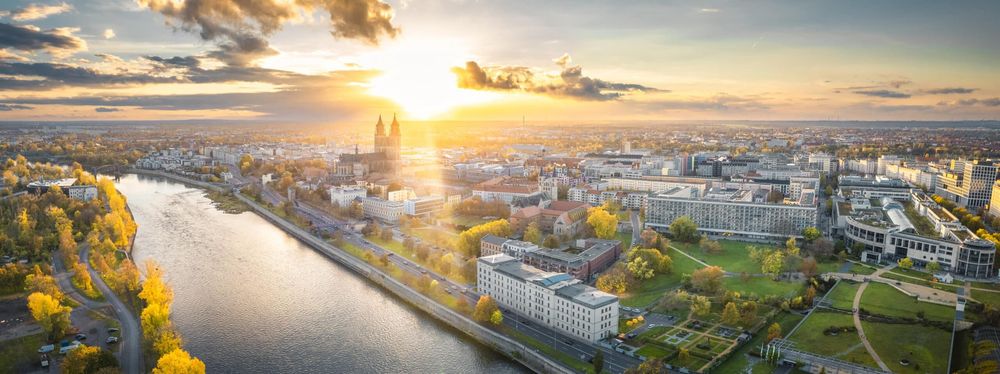 Arbeitsbühnen und Stapler in Magdeburg preiswert mieten