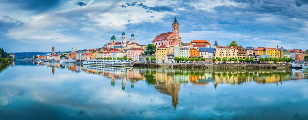 Arbeitsbühnen und Stapler in Passau preiswert mieten