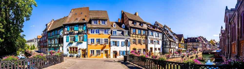 Work platforms and forklifts for hire in Strasbourg at low prices