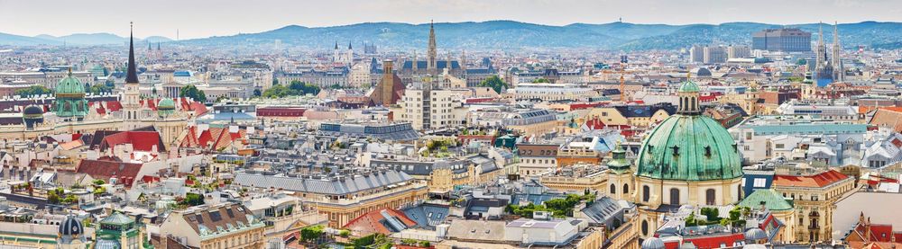 Arbeitsbühnen und Stapler in Wien preiswert mieten